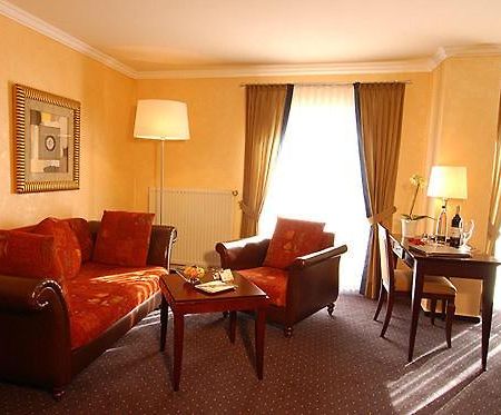 Hotel Ambiente Трир Номер фото