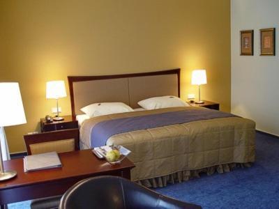 Hotel Ambiente Трир Экстерьер фото